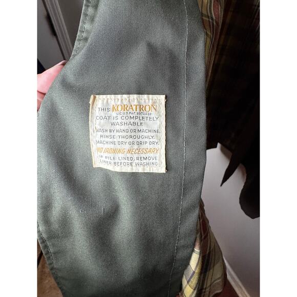 MENS VINTAGE KORATRON GREEN TRENCH COAT PLAID LINING SIZE XL - Picture 6 of 6